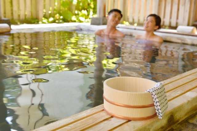 Những điều đặc biệt lưu ý khi đi tắm suối nước nóng (Onsen) ở Nhật