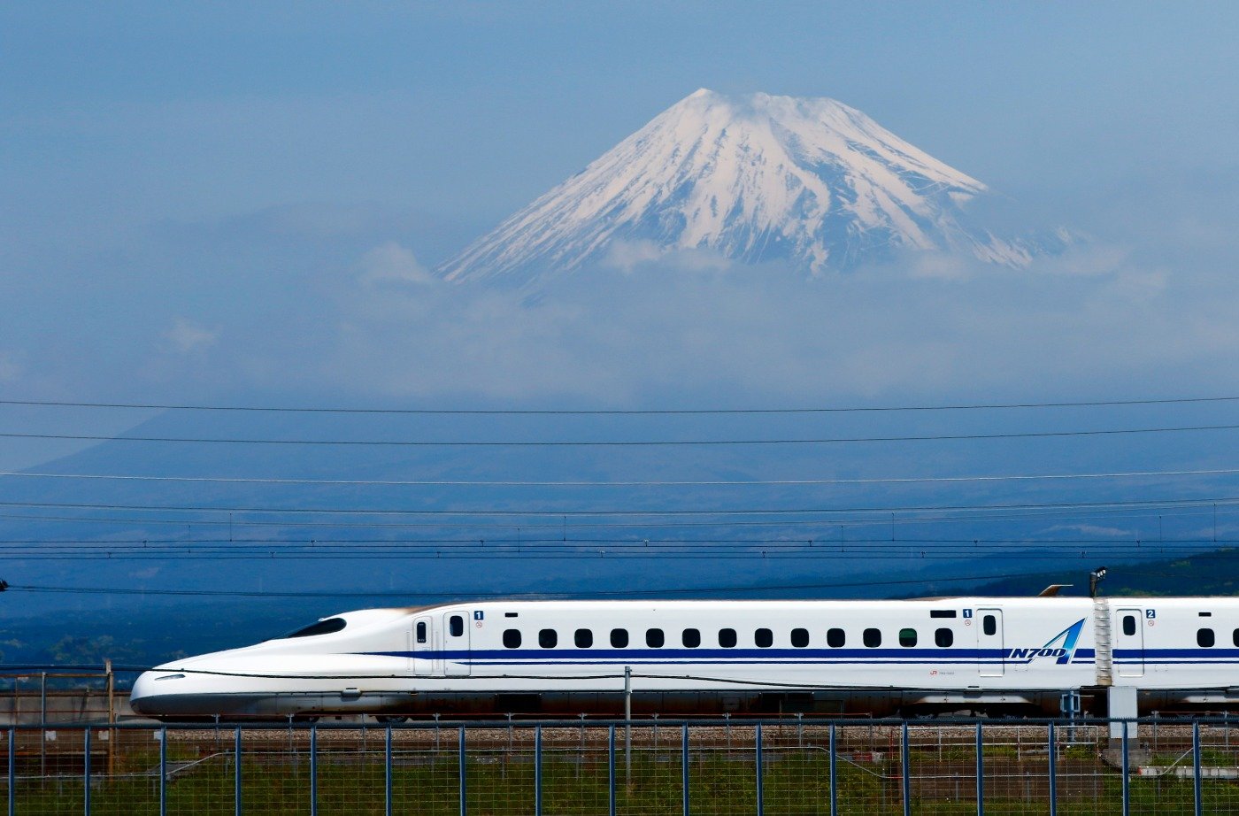 Từ Tokyo tới Osaka: Gợi ý các cách đi nhanh và tiện lợi nhất